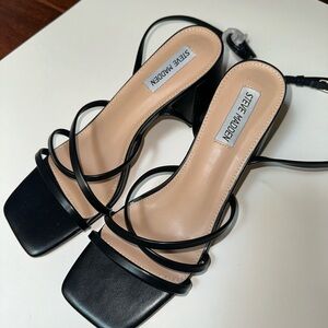 🖤BRAND New Steve Madden Heels🖤